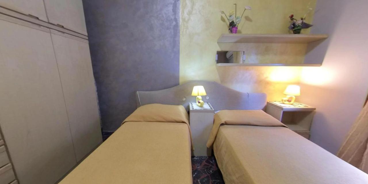 パドヴァ Carpe Noctem Bed & Breakfast エクステリア 写真